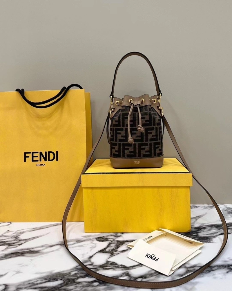 Fendi Bucket Bags 4222C-0826