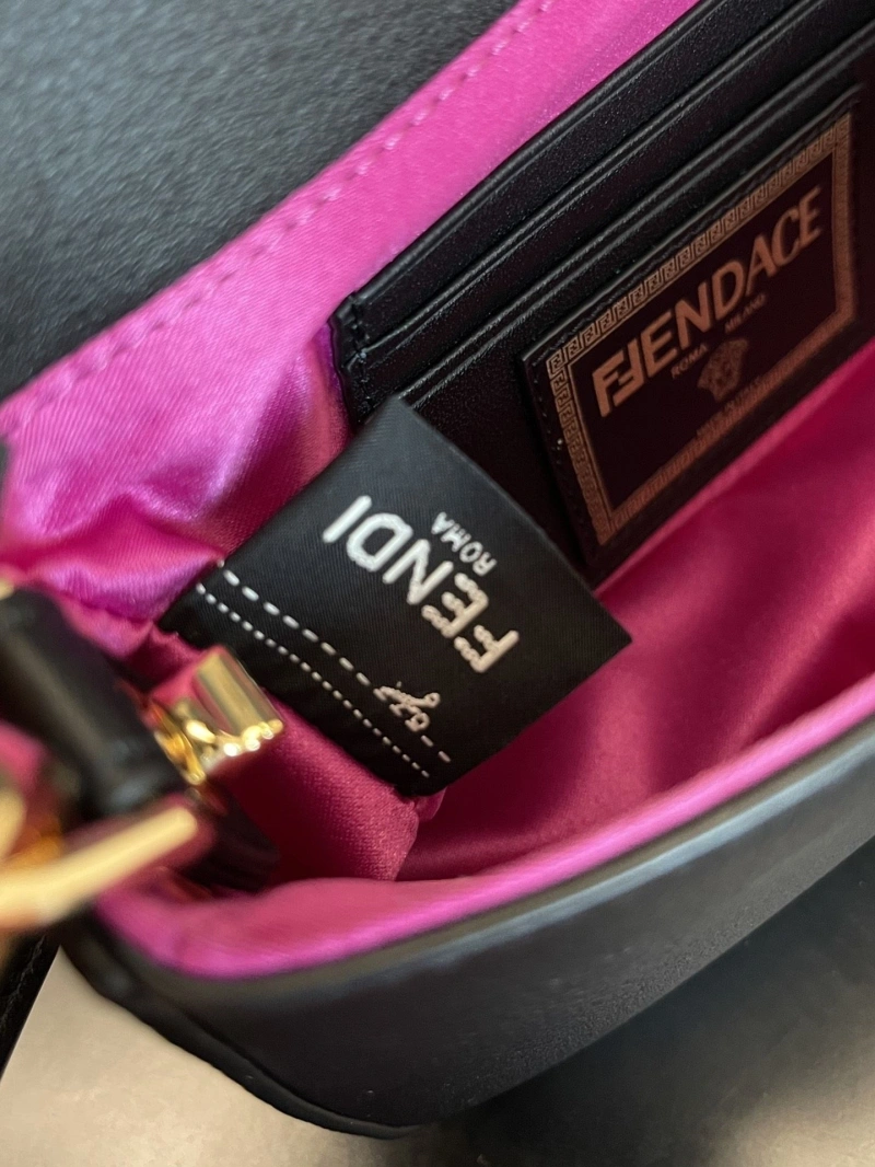 Fendi Baguette Bags 4222C-0885