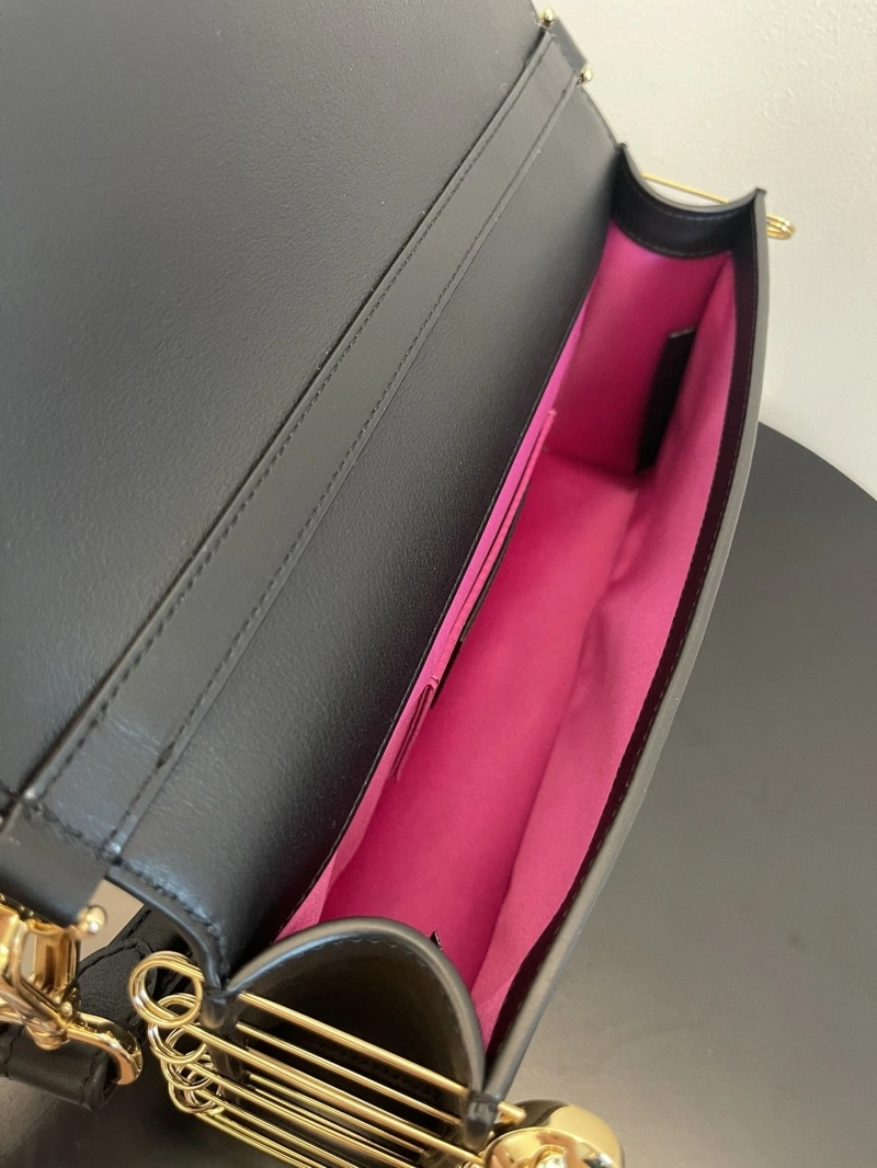 Fendi Baguette Bags 4222C-0886