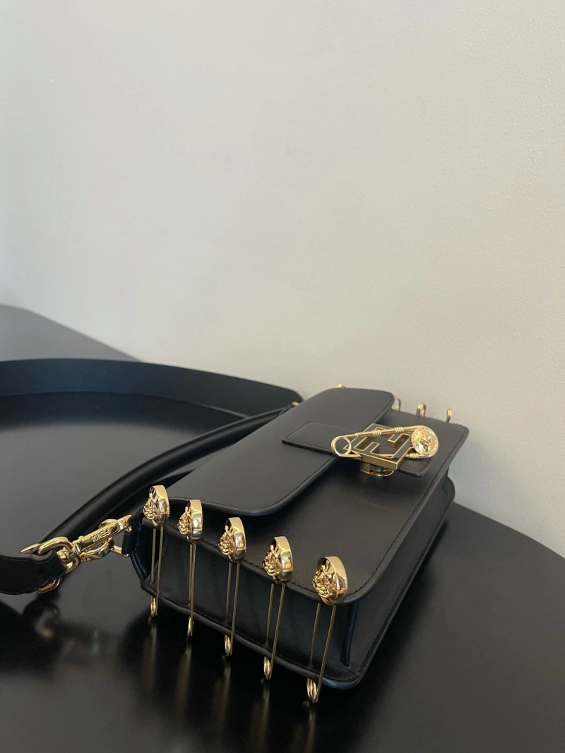 Fendi Baguette Bags 4222C-0886