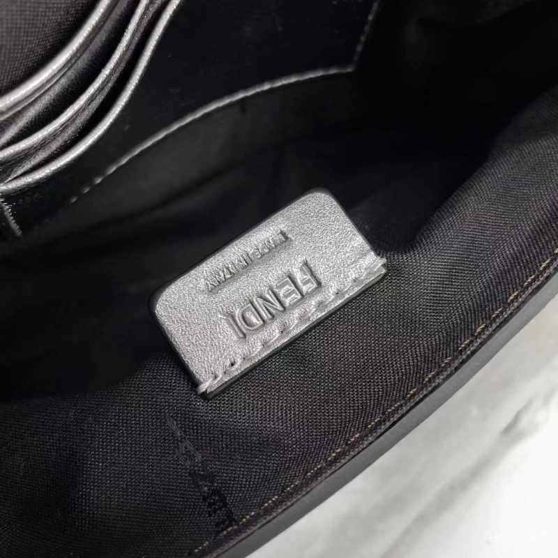 F**di baguette bags 4222c-0892