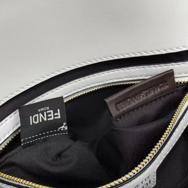 Fendi Baguette Bags 4222C-0895