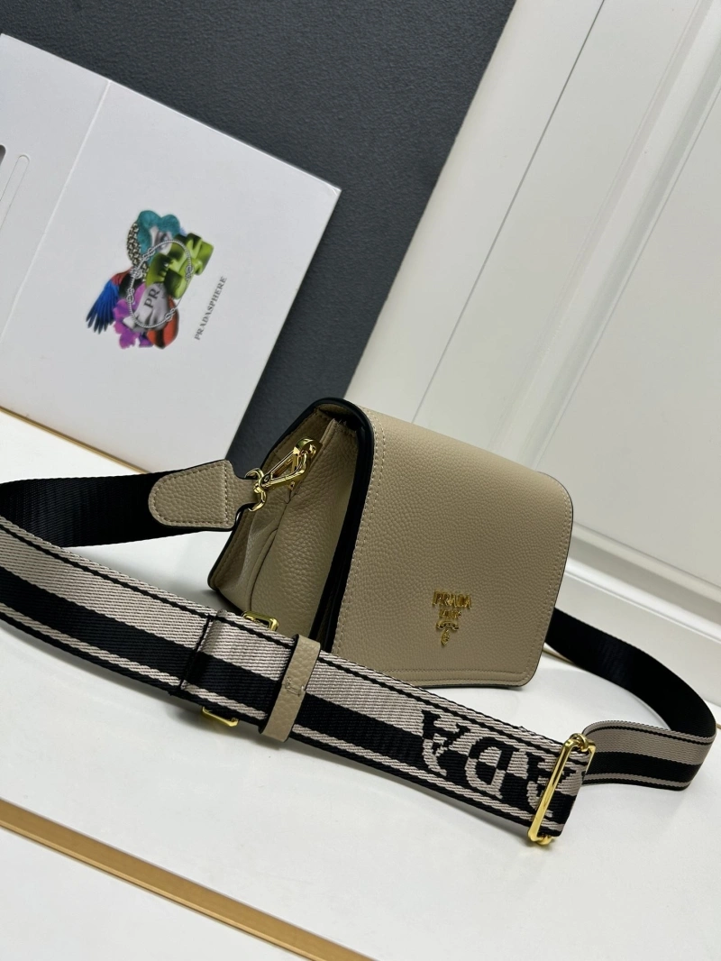 Prada Satchel Bags 4224-0144