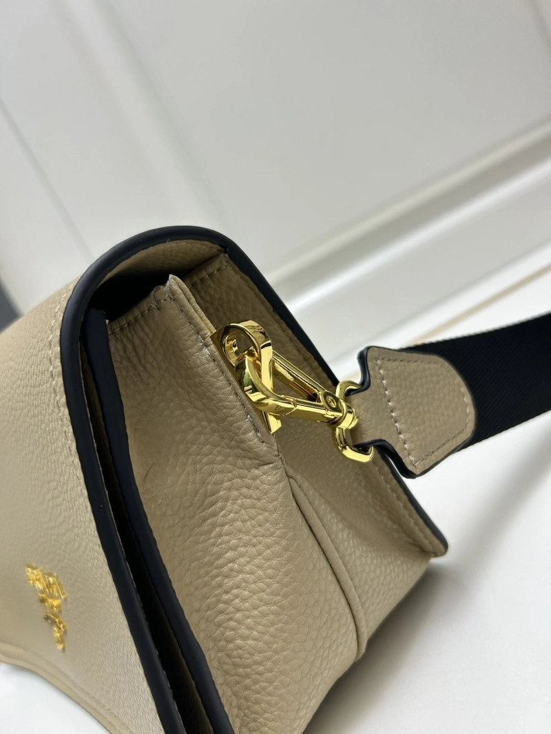 Prada Satchel Bags 4224-0144