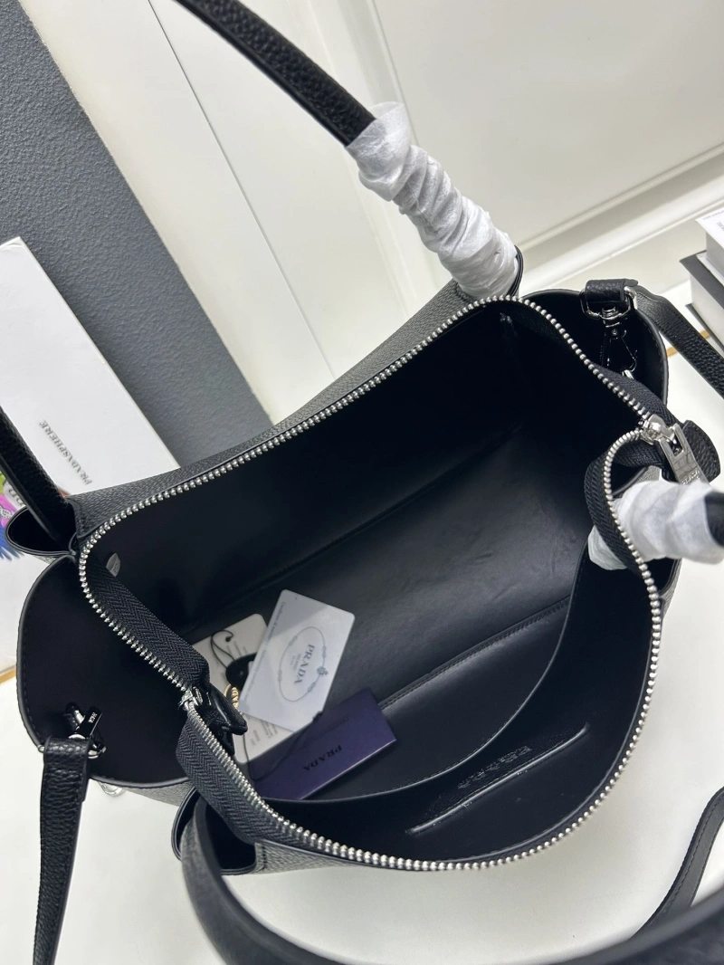 Prada Top Handle Bags 4224-0199