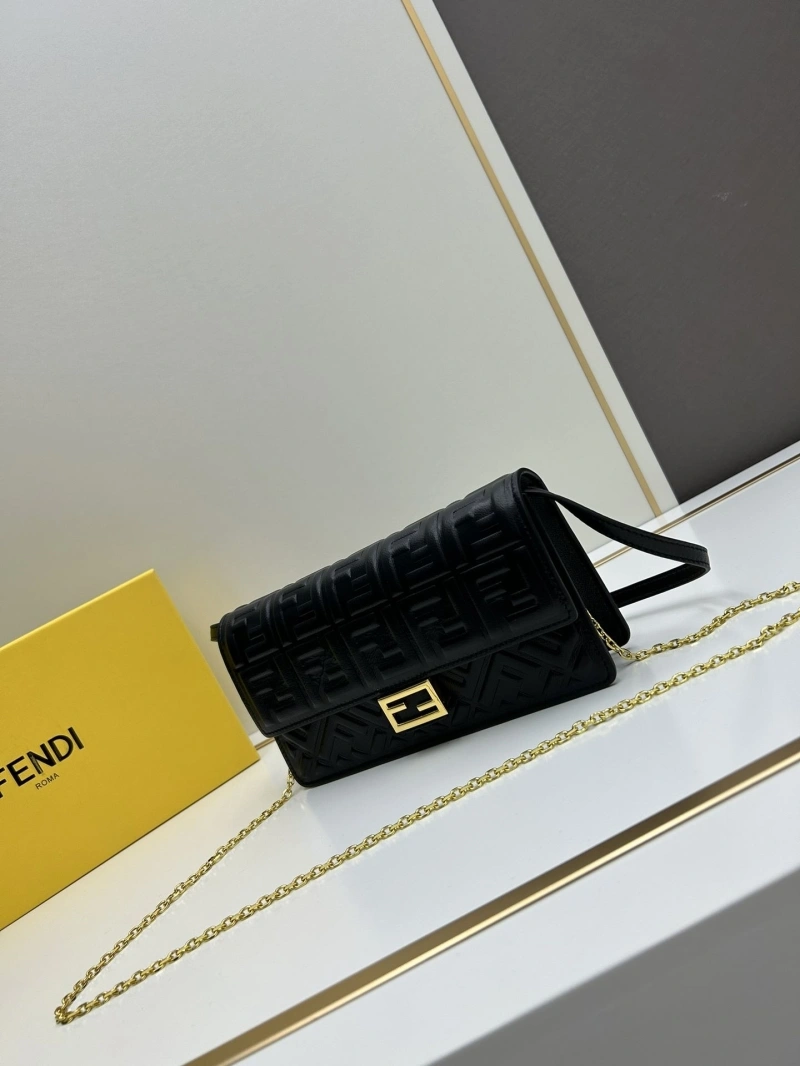 Fendi Satchel Bags 4224-0231