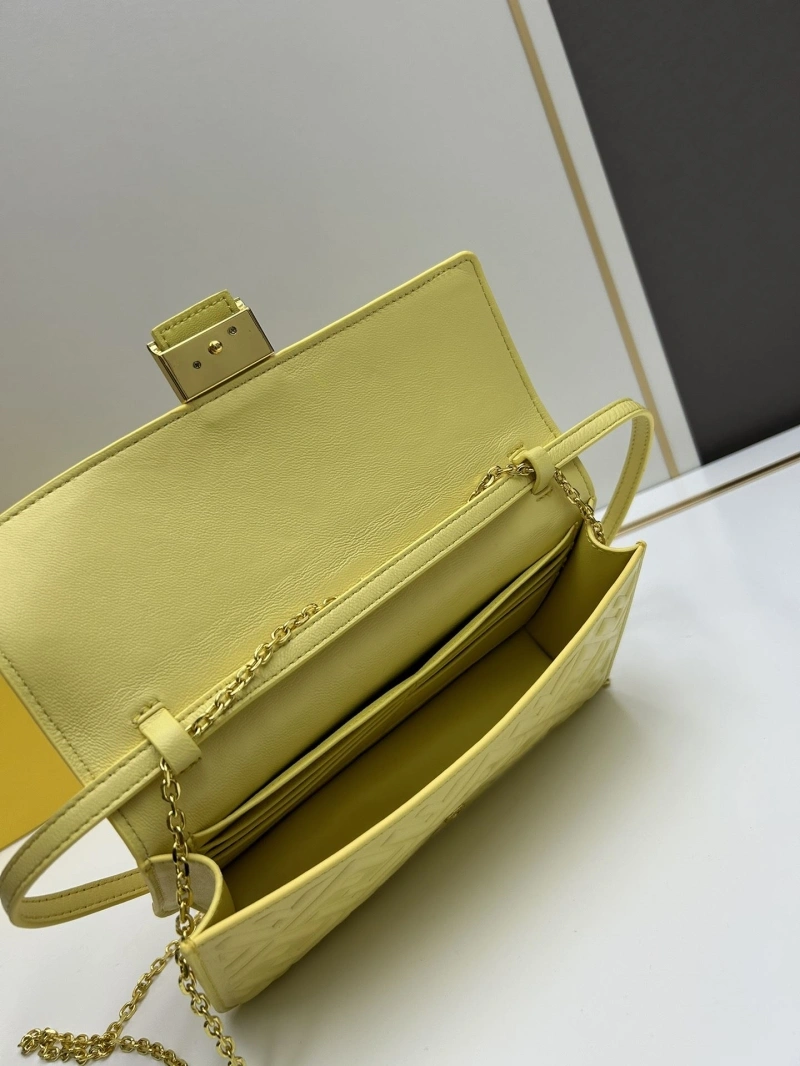 Fendi Satchel Bags 4224-0233