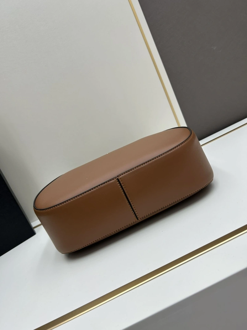 F**di top handle bags 4224-0272