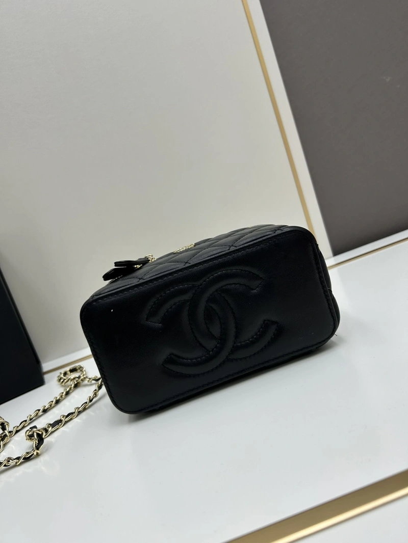 Chanel Cosmetic Bags 4224-0333
