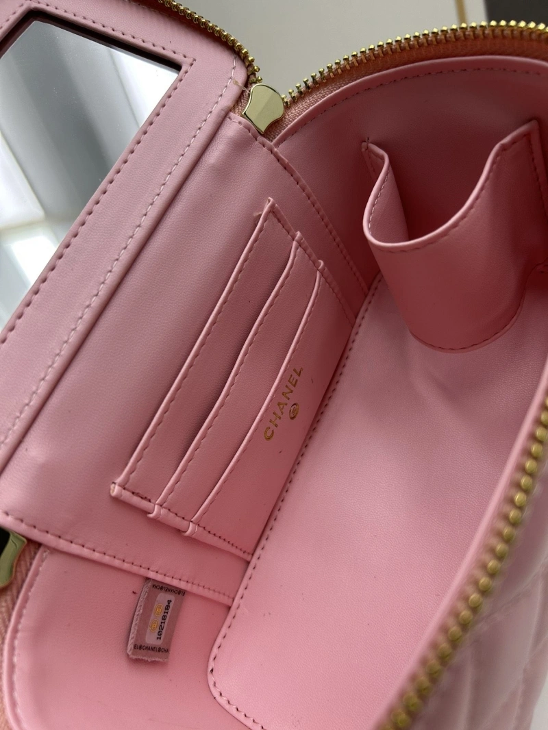 Ch**el cosmetic bags 4224-0334