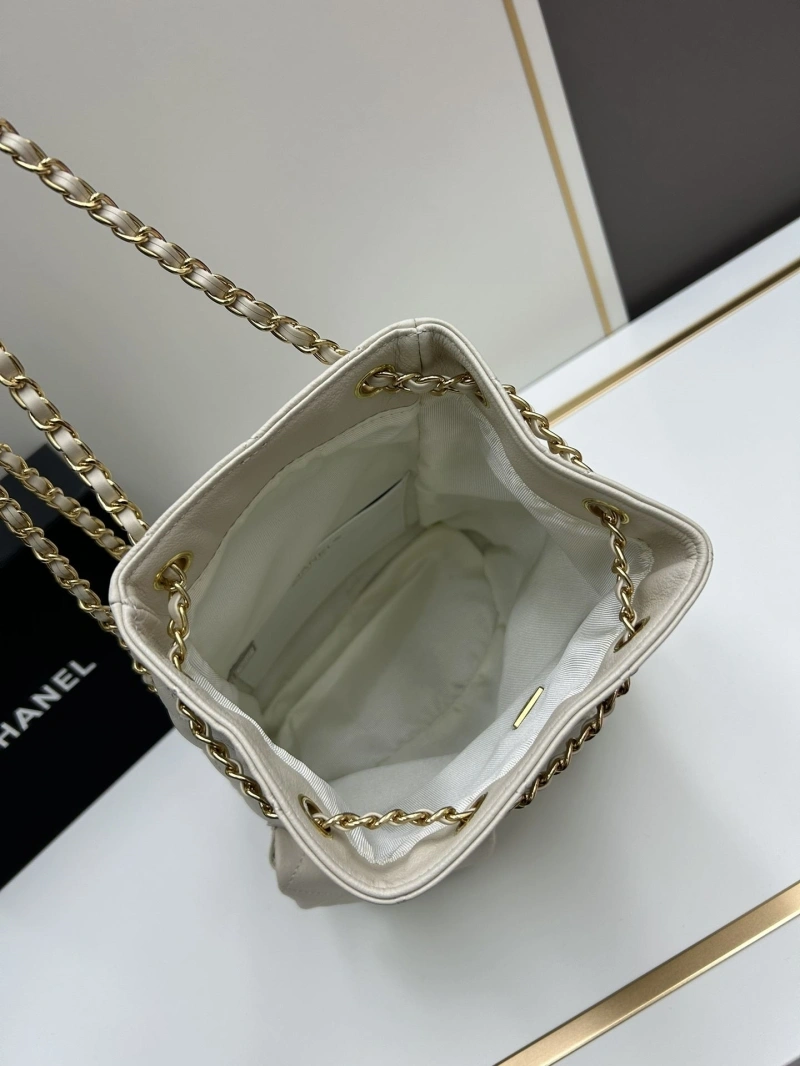 Chanel Backpacks 4224-0337