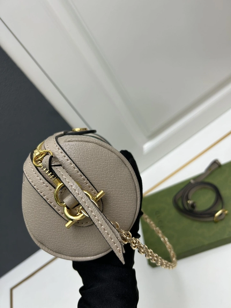 Gucci Round Bags 4224-0403