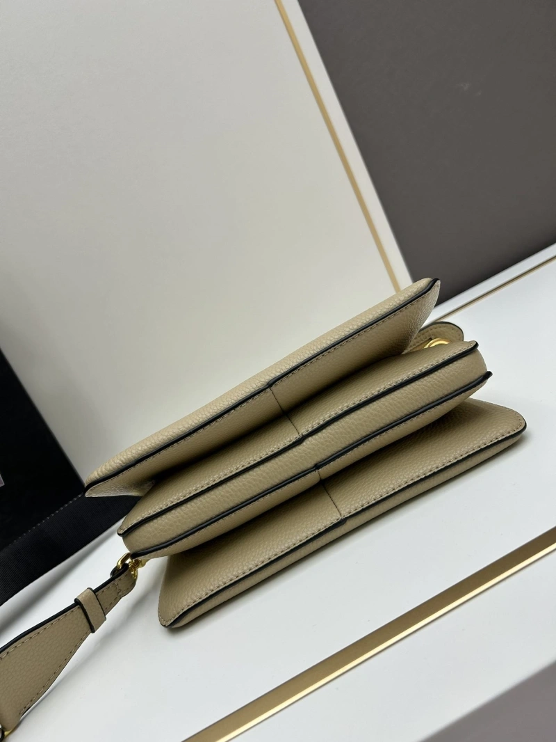 Prada Satchel Bags 4224-0414