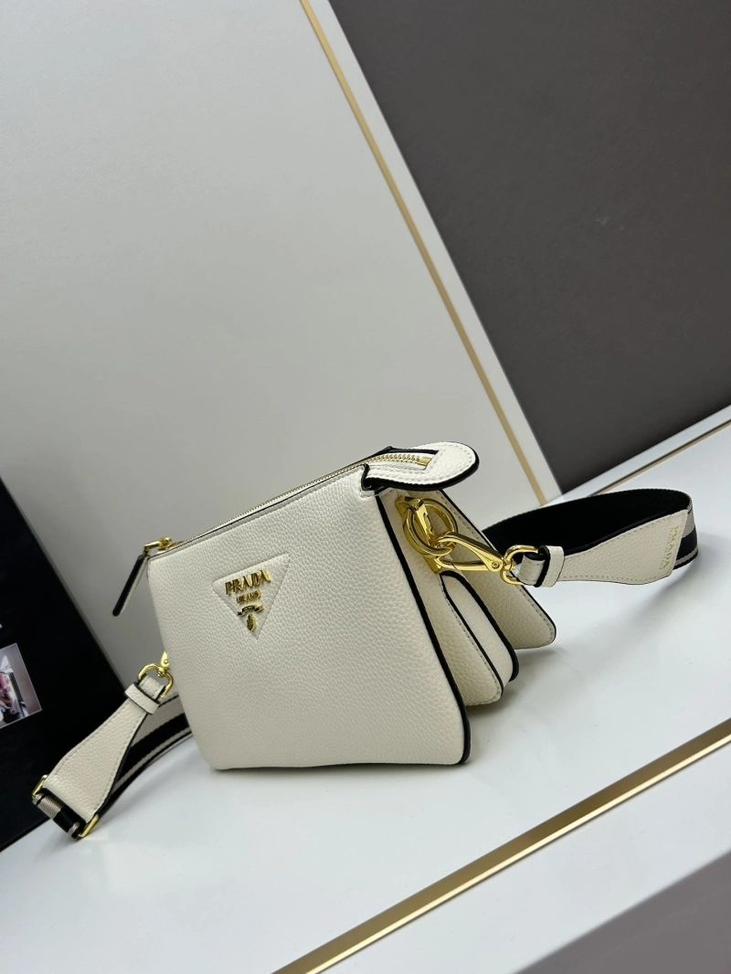 Prada Satchel Bags 4224-0415