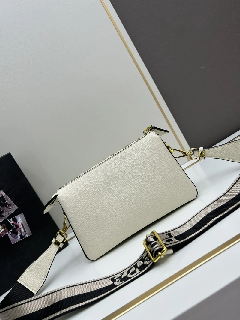 Prada Satchel Bags 4224-0415