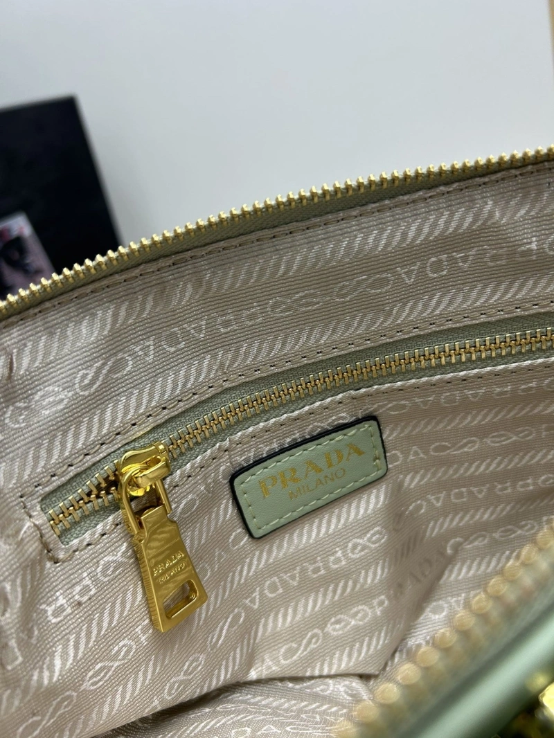 Pra*a satchel bags 4224-0509