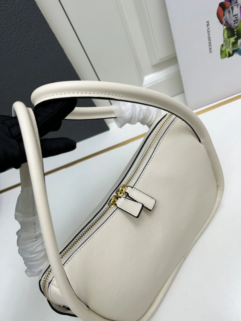 Prada Top Handle Bags 4224-0517