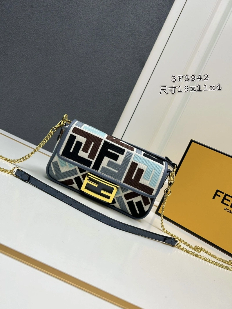 Fendi Baguette Bags 4224-0531