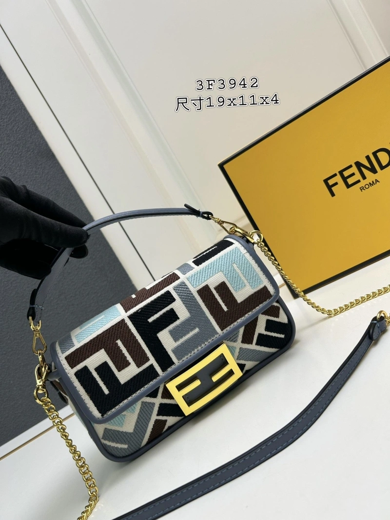 Fendi Baguette Bags 4224-0531