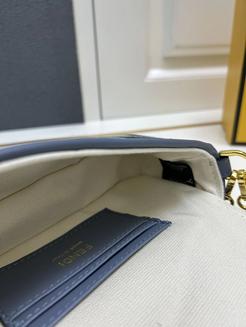 Fendi Baguette Bags 4224-0531