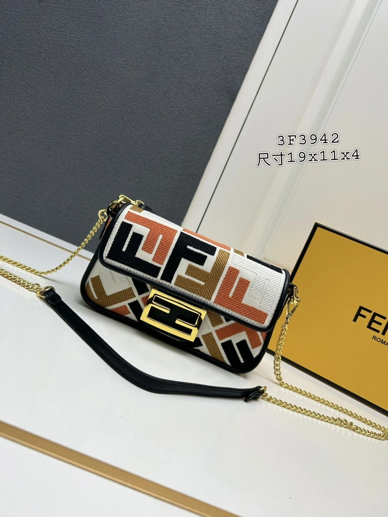 Fendi Baguette Bags 4224-0532