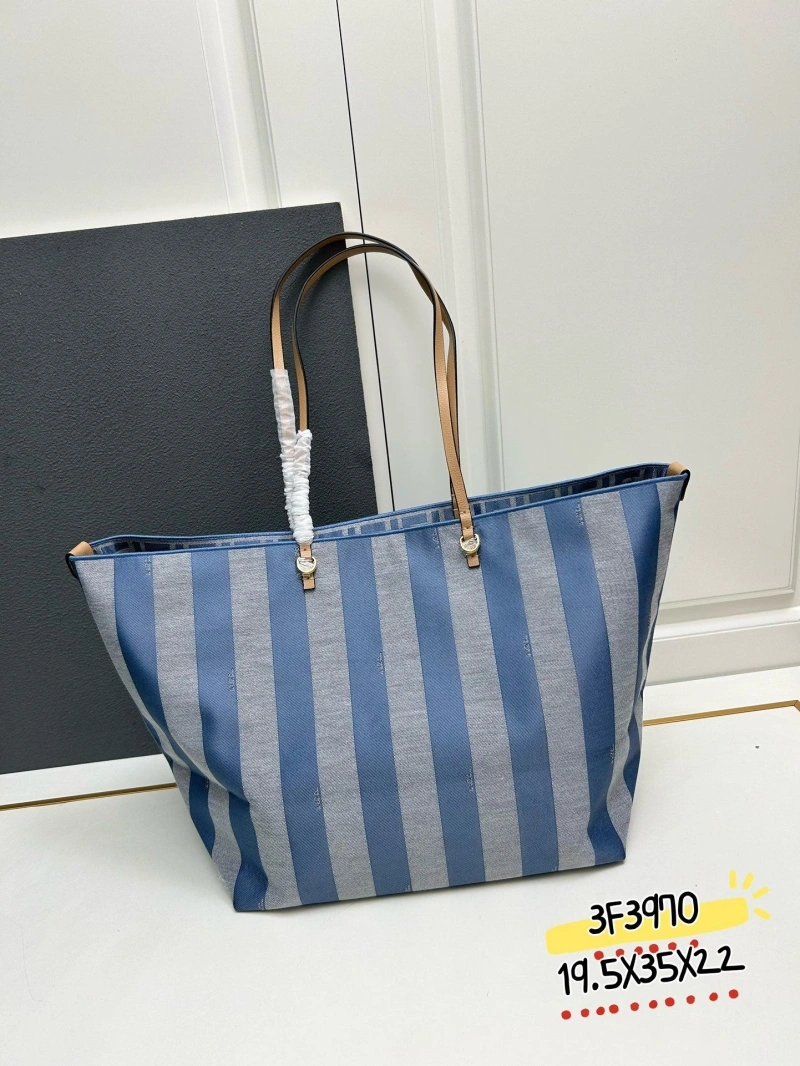 Fendi Shopping Bags 4224-0560