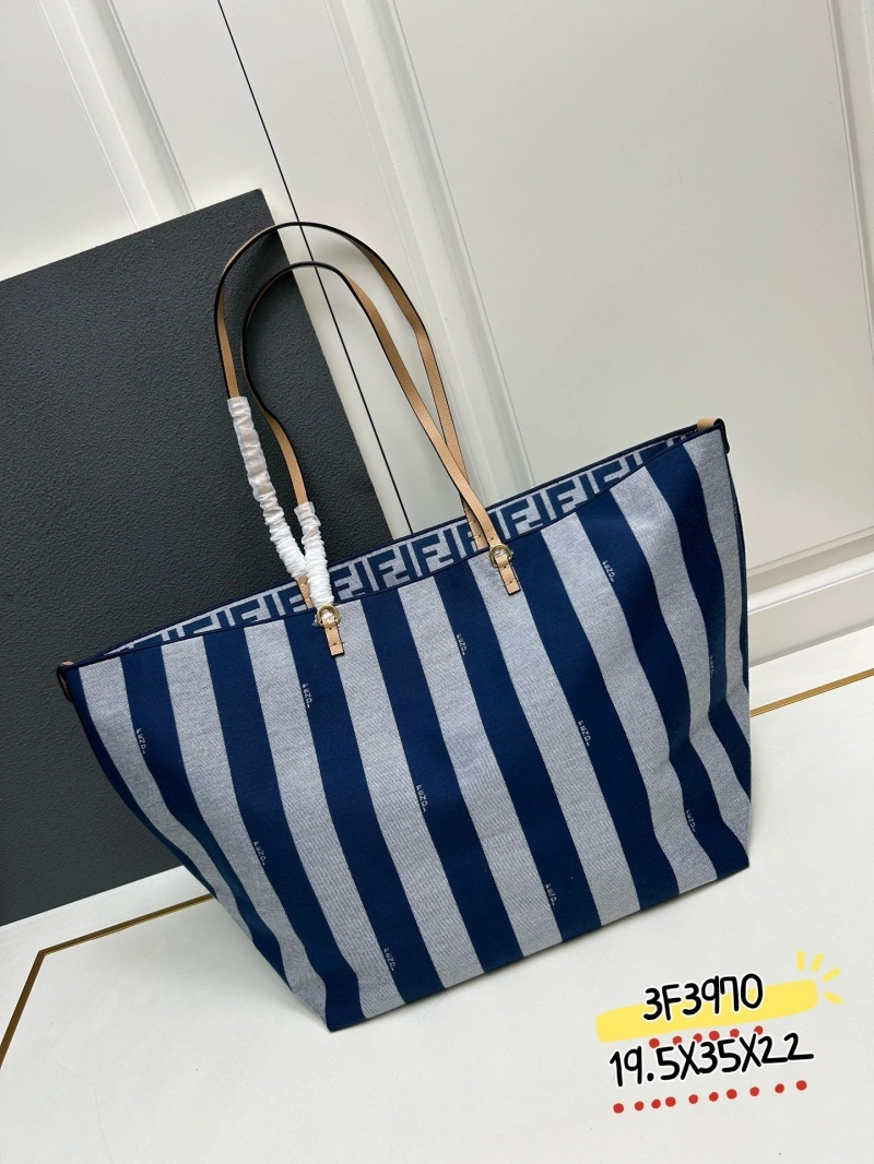 Fendi Shopping Bags 4224-0562