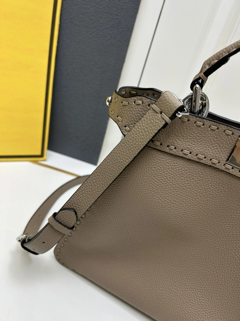 Fendi Top Handle Bags 4224-0566