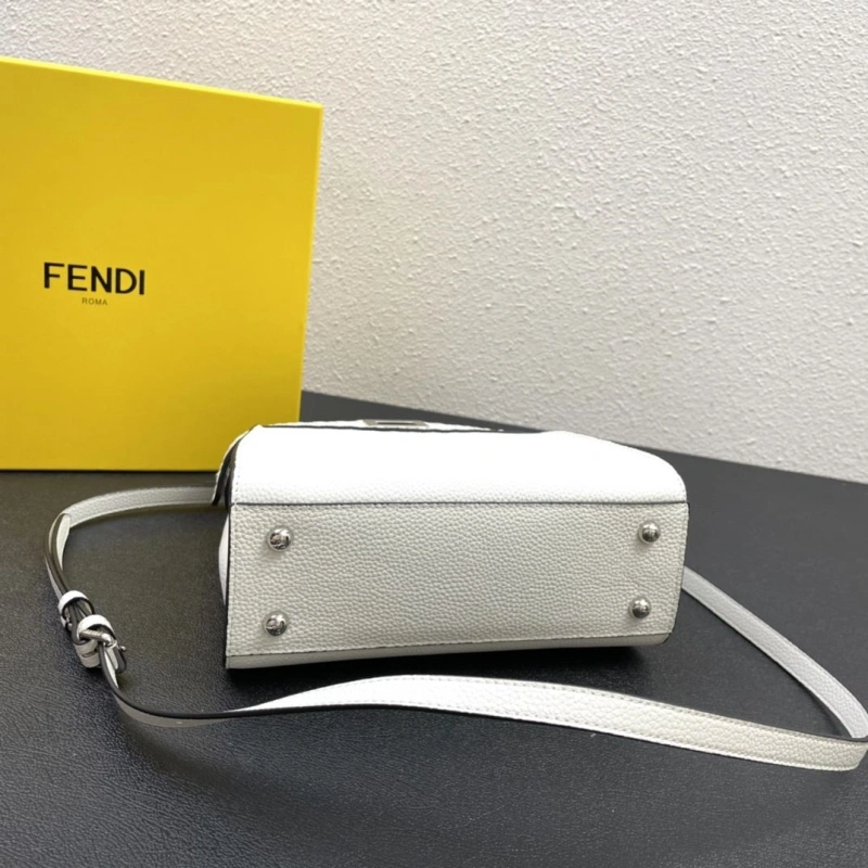 Fendi Top Handle Bags 4224-0577
