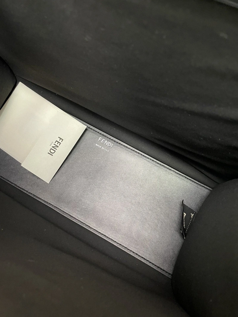 Fendi Shopping Bags 4224-0578