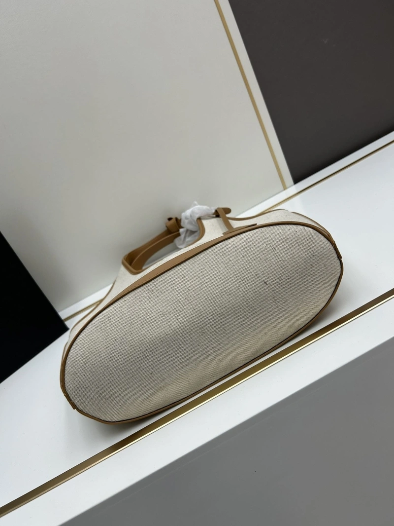 Prada Top Handle Bags 4224-0632