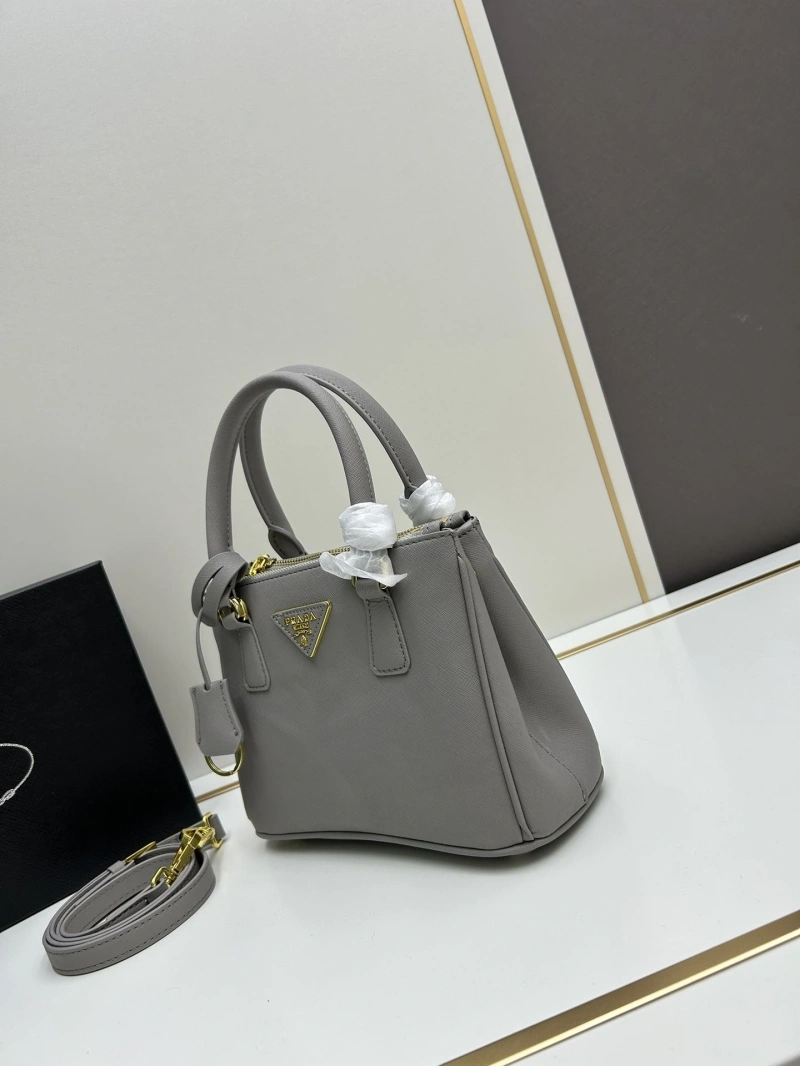 Prada Top Handle Bags 4224-0638