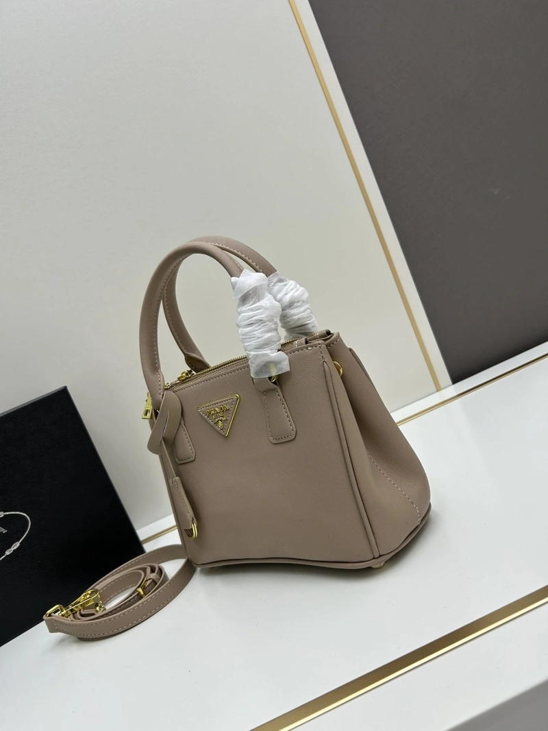 Prada Top Handle Bags 4224-0639