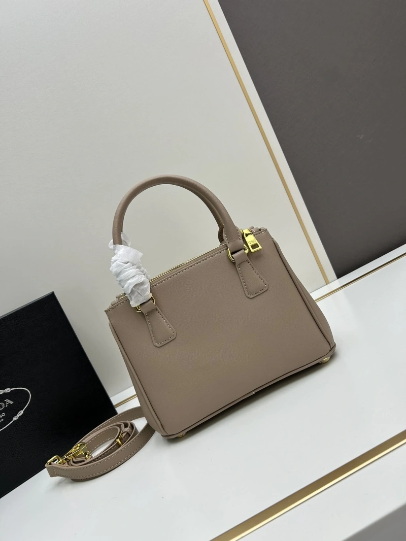Prada Top Handle Bags 4224-0639
