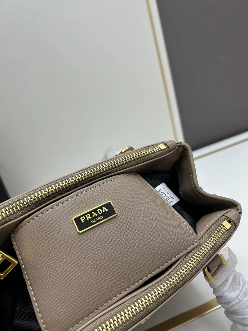 Prada Top Handle Bags 4224-0639