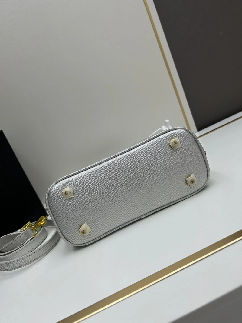 Prada Top Handle Bags 4224-0642