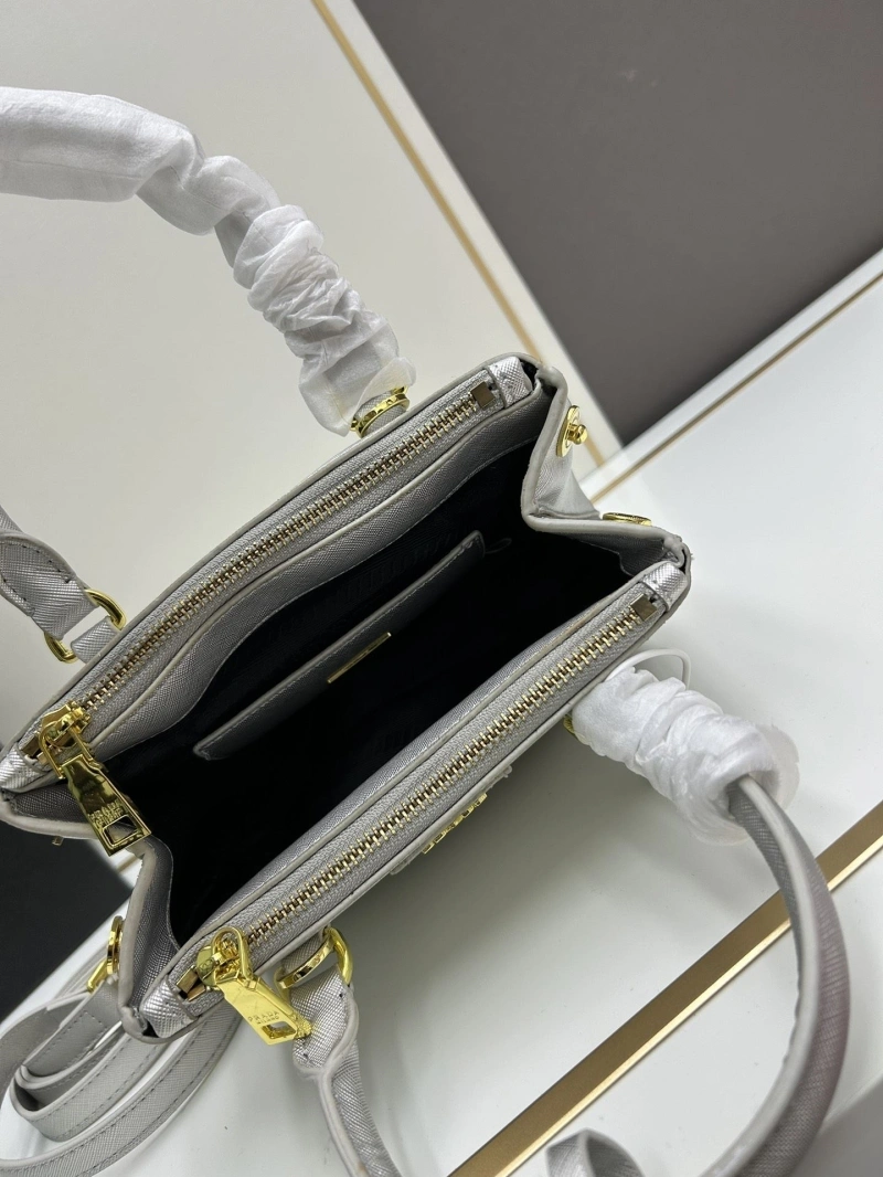 Prada Top Handle Bags 4224-0642