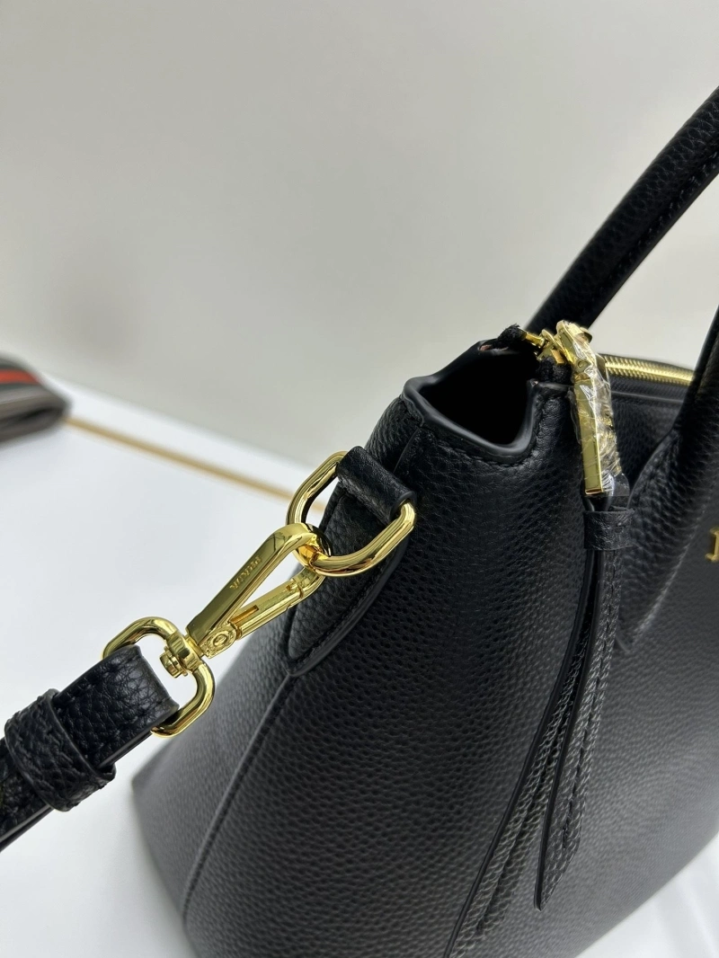 Prada Top Handle Bags 4224-0643