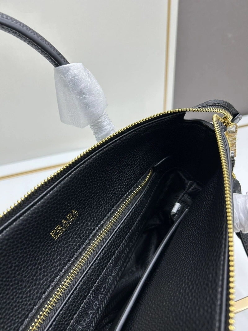 Prada Top Handle Bags 4224-0643