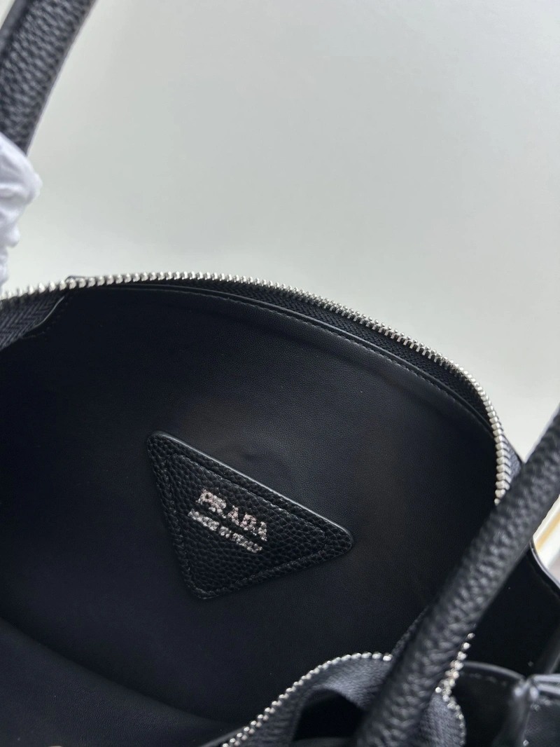 Prada Top Handle Bags 4224-0649