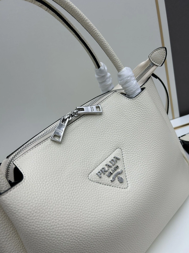 Prada Top Handle Bags 4224-0650