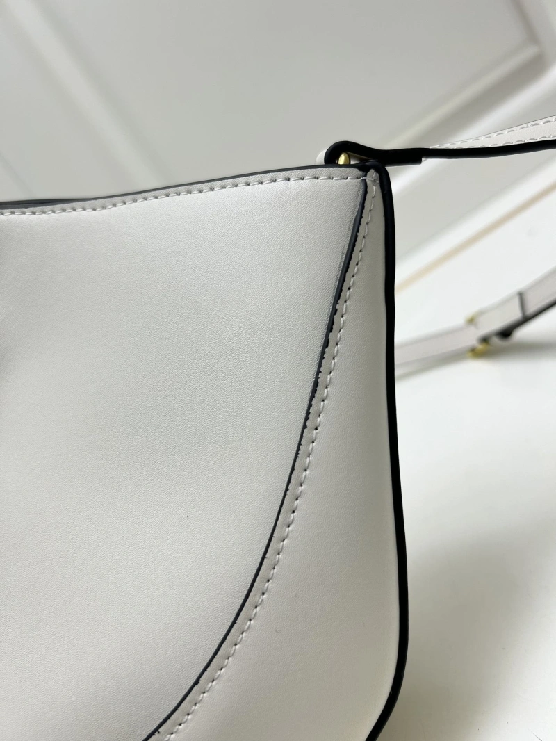 Prada Top Handle Bags 4224-0656