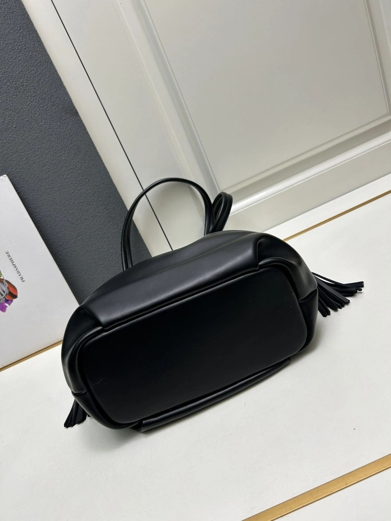 Prada Top Handle Bags 4224-0705