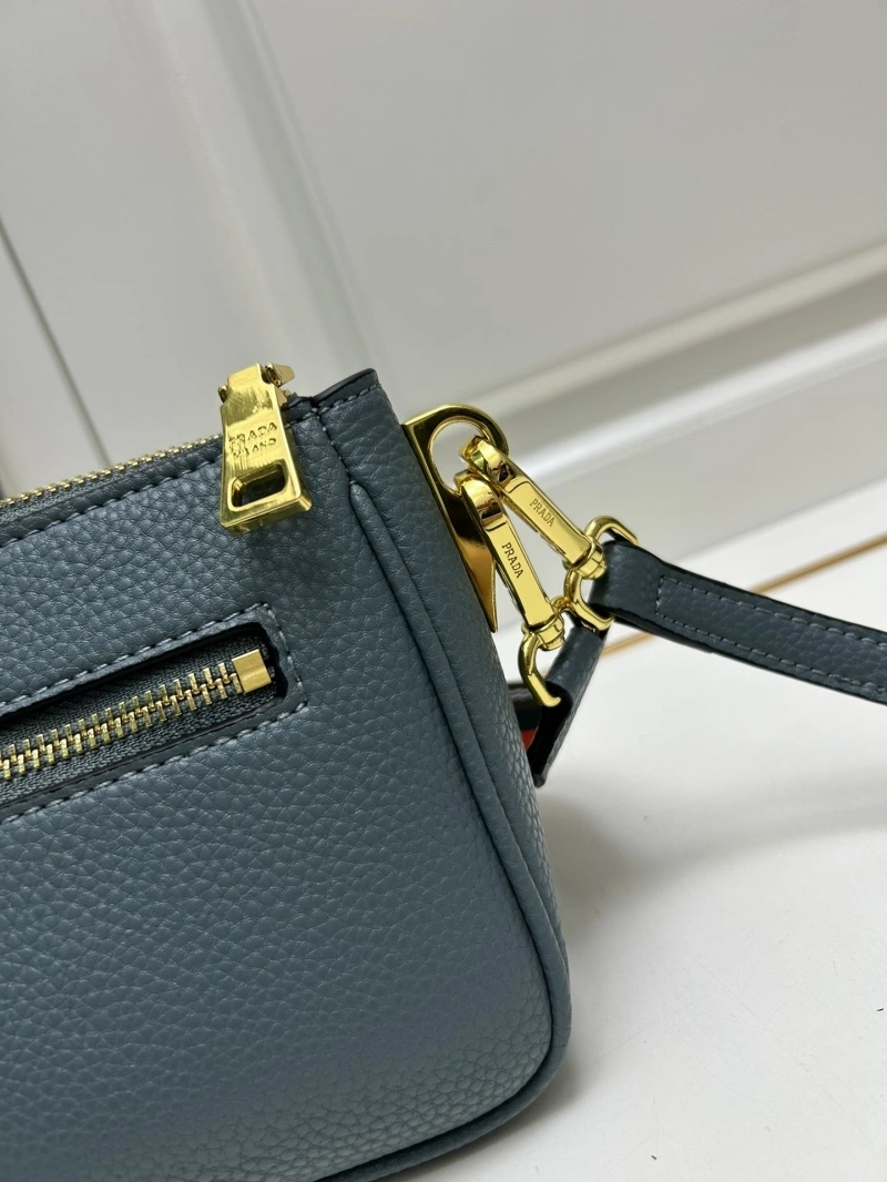 Prada Satchel Bags 4224-0707