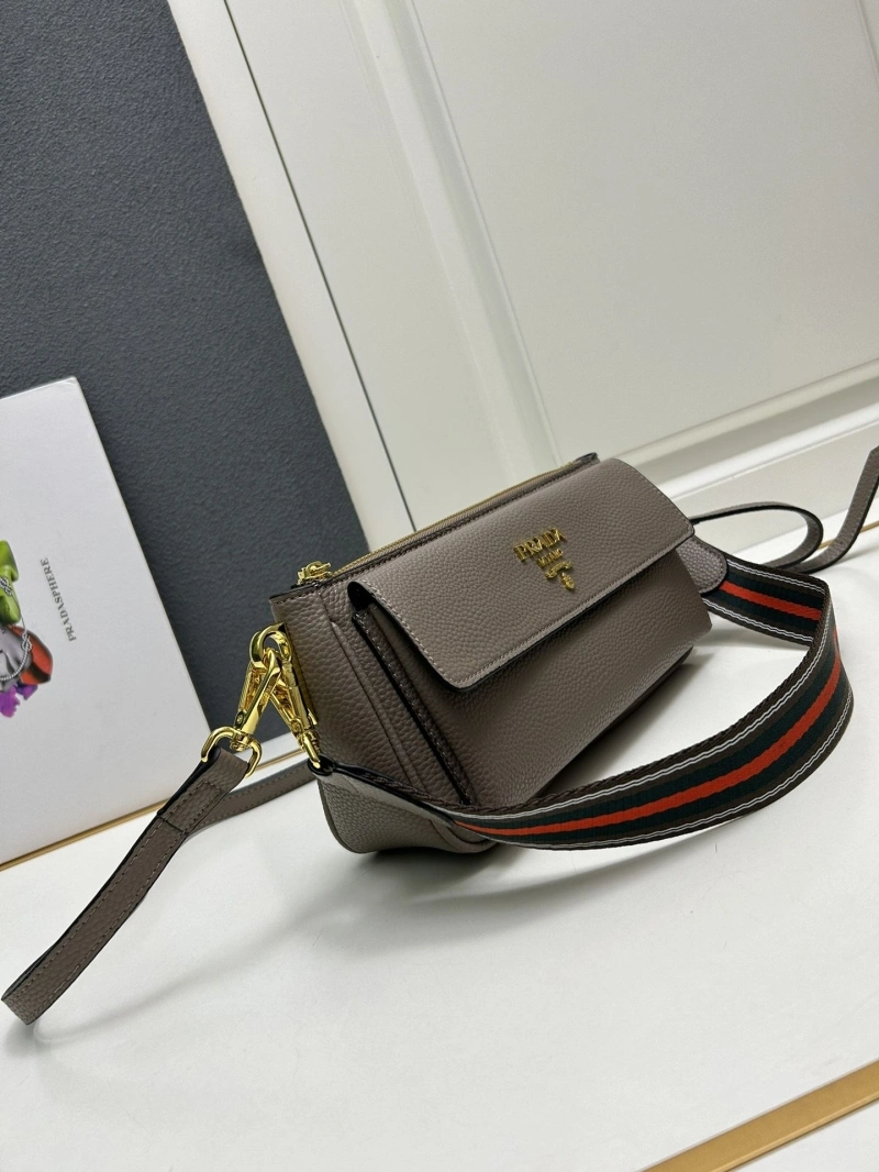 Prada Satchel Bags 4224-0709