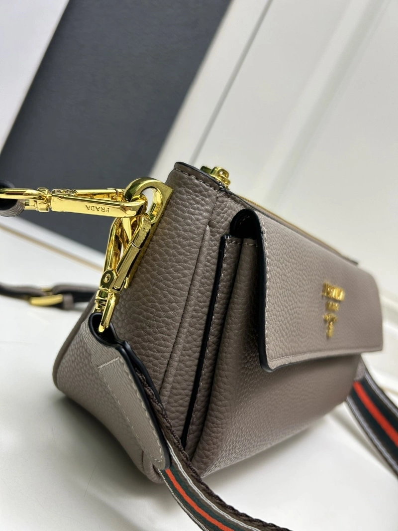 Prada Satchel Bags 4224-0709