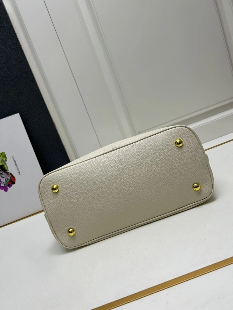 Prada Top Handle Bags 4224-0723