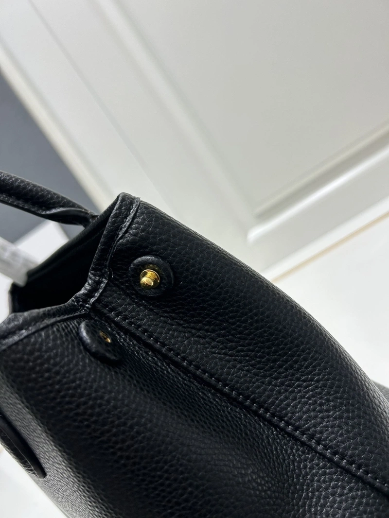 Prada Top Handle Bags 4224-0724