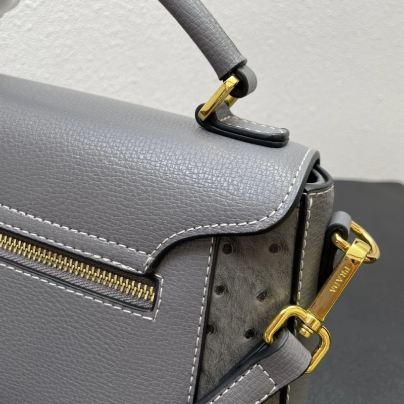 Prada Top Handle Bags 4224-0731