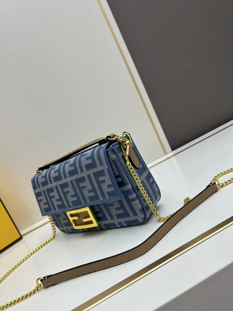 Fendi Baguette Bags 4224-0765